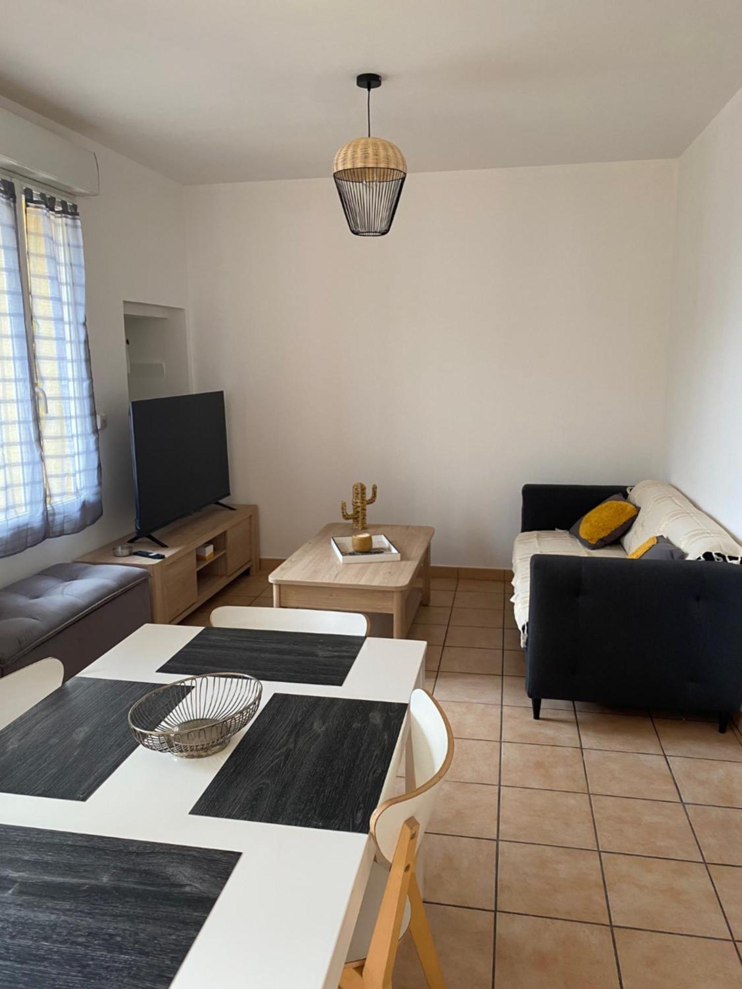 Tres Bel Appartement ! Saleilles エクステリア 写真